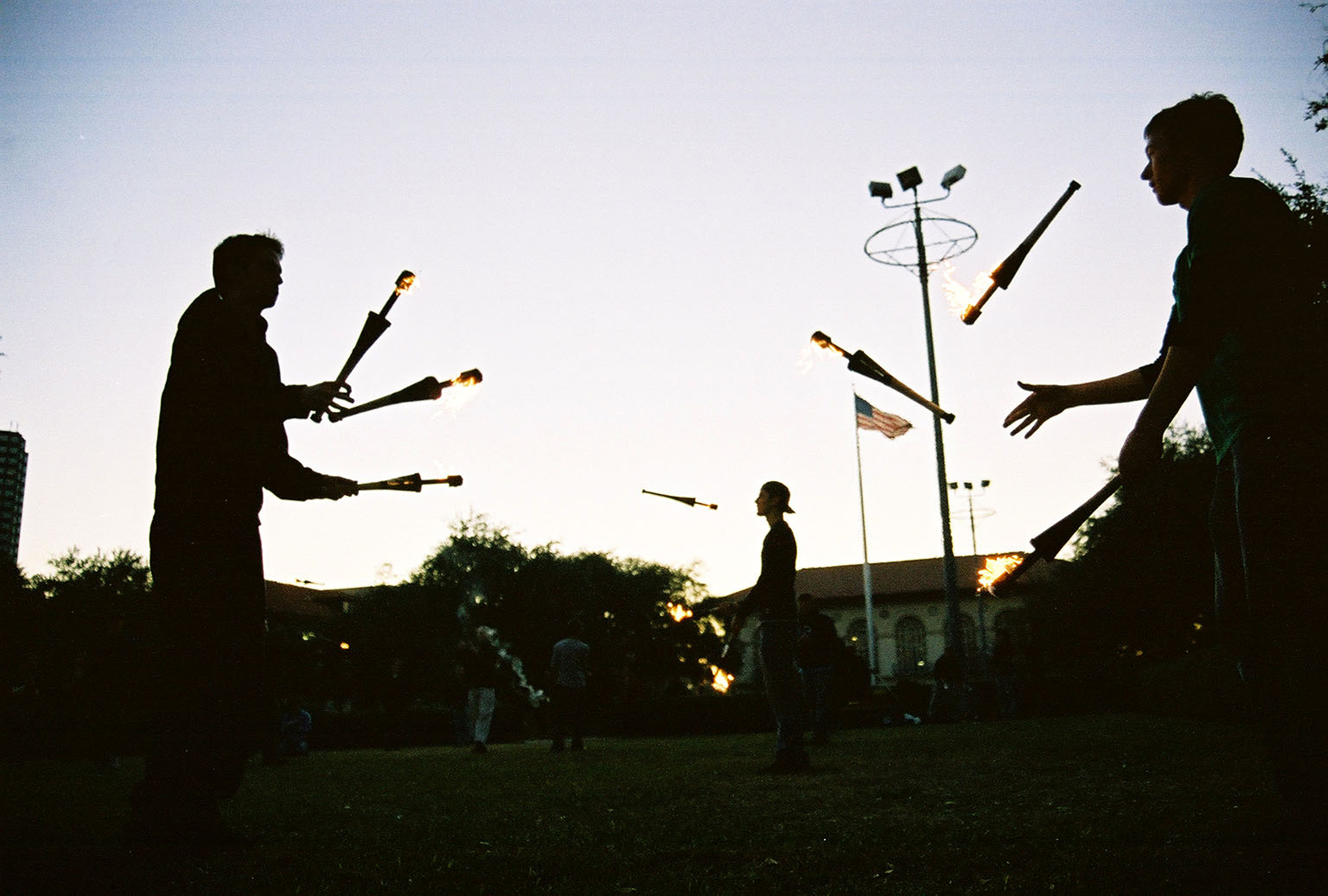 2007-02-16_FireJuggling_McWhorter01